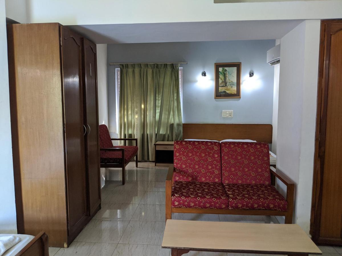 Farmagudi Residency Hotel Donshiwado Exterior photo
